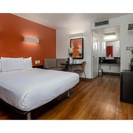 Motel 6-Carlsbad, Ca Beach-2