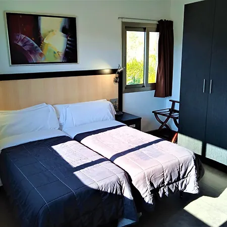 Hotel 170-3
