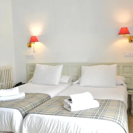 Hotel Marisa-3
