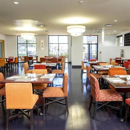 Wyndham New Orleans Airport & Conference Center-2