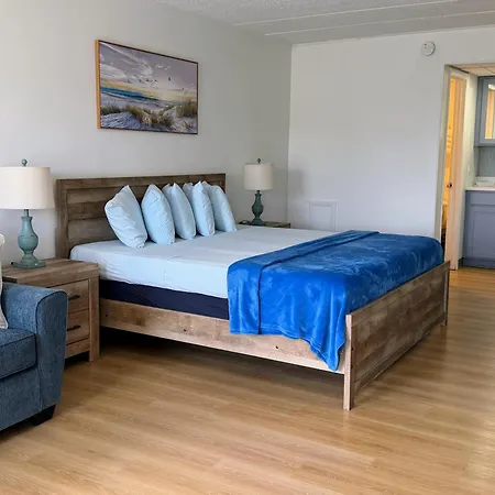 Beachcomber Motel-3