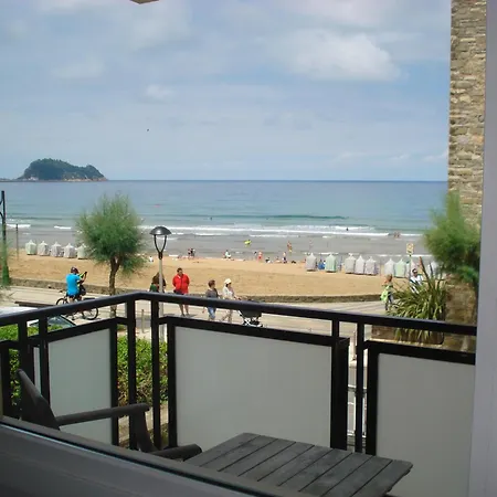 Pensión Zarauz Playa-2