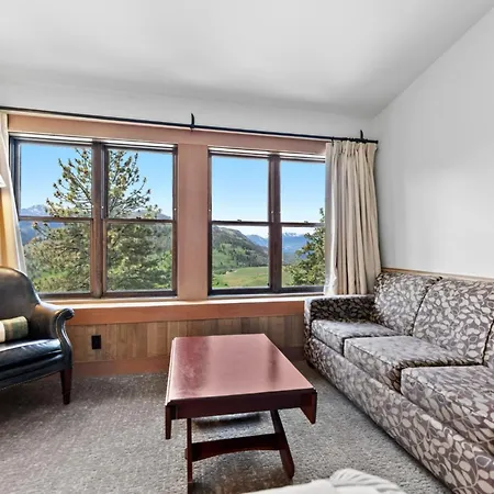 Sun Mountain Lodge-3