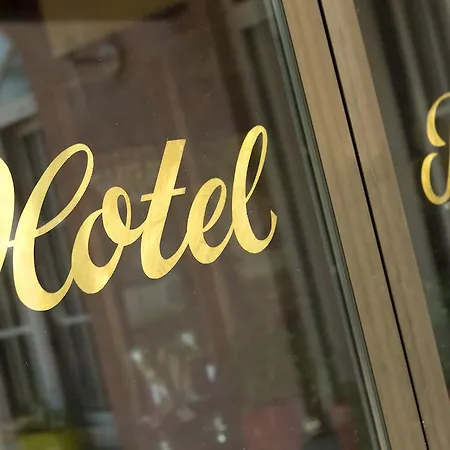 Hotel Post Frankfurt Airport-3