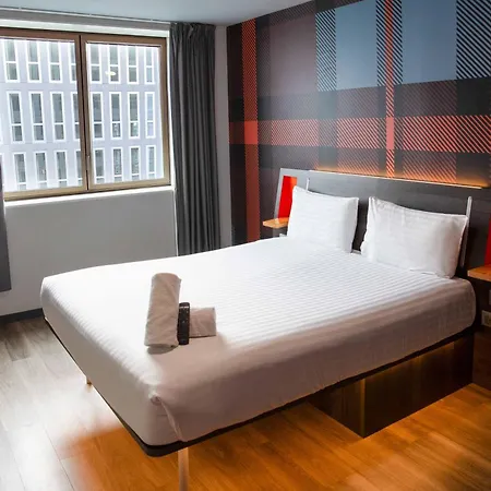 Easyhotel Paris Nord Aubervilliers-3