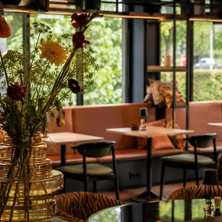 ibis Tilburg-2