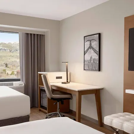 Radisson Hotel Salt Lake City Downtown-2