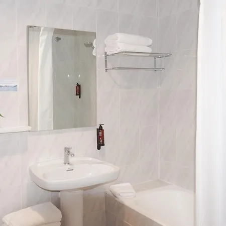 Hostal Comercio-3