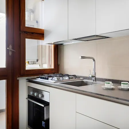 Marbela Apartments & Suites-3