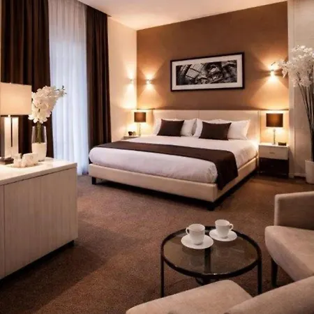 Stelle Hotel The Businest-2