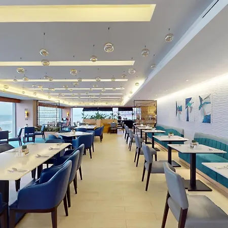 Radisson Hotel Colombo-3