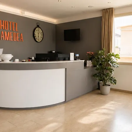 Hotel Amedea-3
