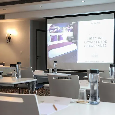 Hôtel Mercure Lyon Centre Charpennes-3