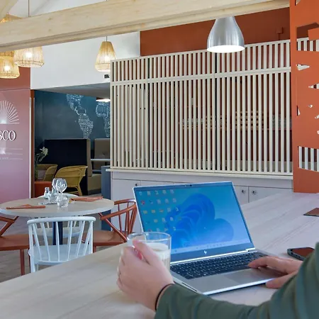 ibis Styles Aubagne Gemenos-3
