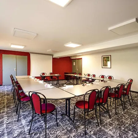 Hotel Ibis Autun-3