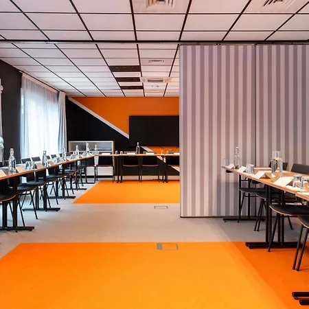 ibis Styles La Rochelle Centre les Minimes-2