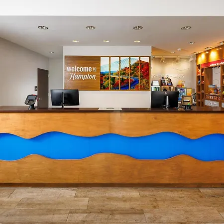 Hampton Inn & Suites-Asheville Biltmore Village, Nc-2