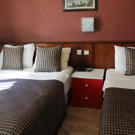 Hotel Falcon-3