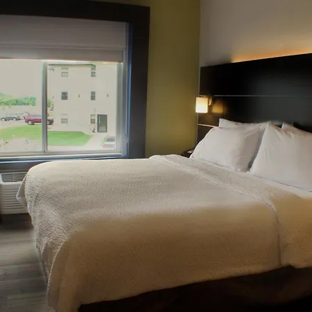 Holiday Inn Express & Suites Le Mars By Ihg-3
