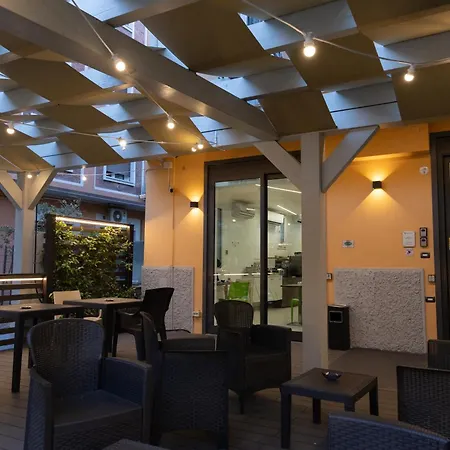 Hotel Giardinetto Al Sant'Orsola-3