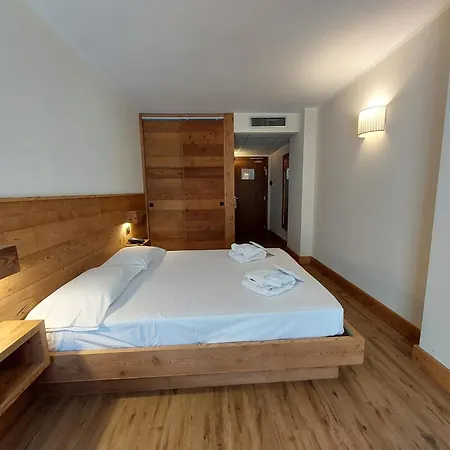 Hotel Cristallo-3
