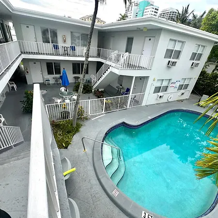 Summerland Suites-3