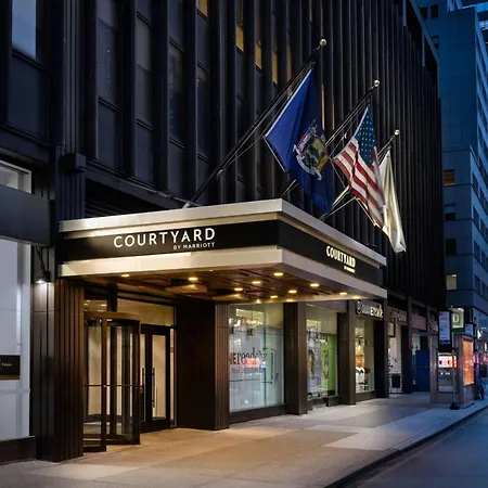 Courtyard New York Manhattan/Midtown East-3
