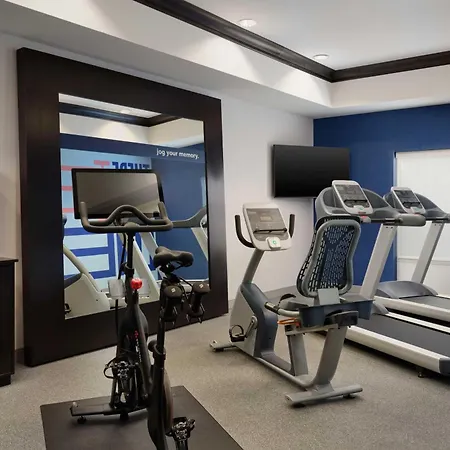 Hampton Inn Thomson-2
