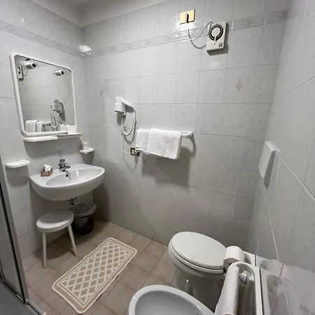 Hotel D'La Varda-3