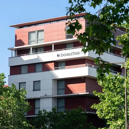 Doubletree By Hilton Paris Boulogne-2