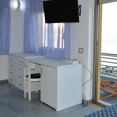 CapoNettuno Hotel Frontemare-3