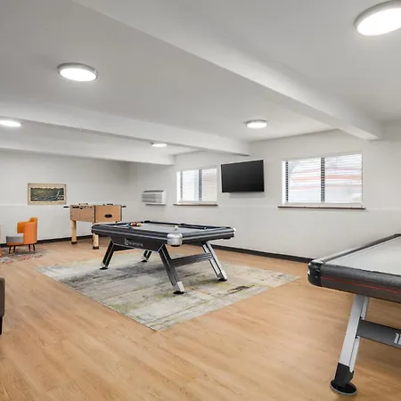 Garner Hotel Missoula Southwest By Ihg-2