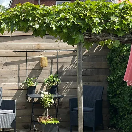 Bed&Breakfast 28 appartement met ruime tuin-3