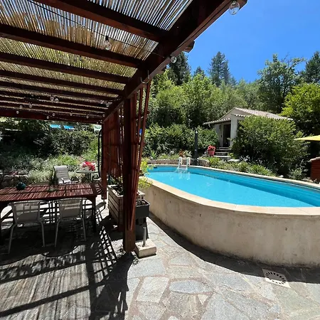 Maison Castellane Chambre d'Hotes B&B-2