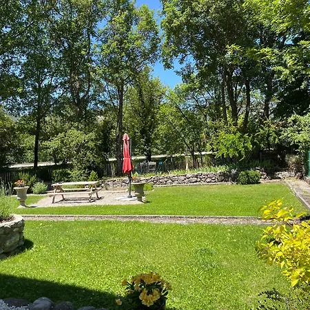 Maison Castellane Chambre d'Hotes B&B-3