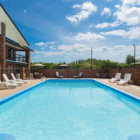 Days Inn By Wyndham Clanton Al-3