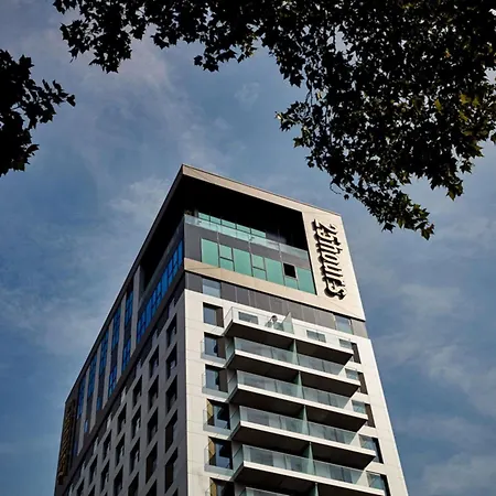 25Hours Hotel Das Tour-2