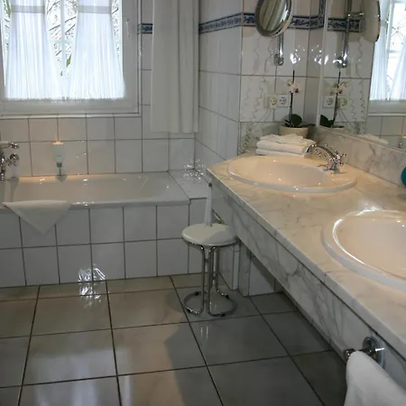 Romantik Hotel Hof zur Linde-3