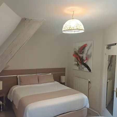 Logis Hostellerie du Causse-3