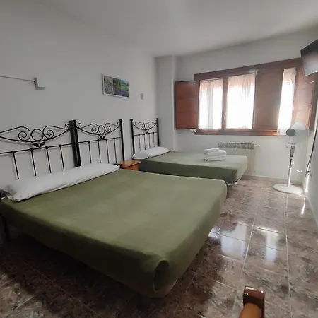 Hostal La Alberca-2