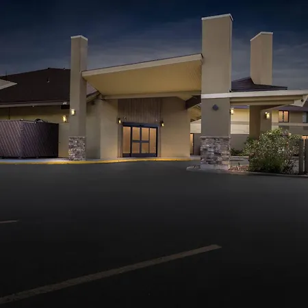 Quality Inn & Suites Black River Falls I-94-2