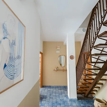 Nido Colorato Guest House-2