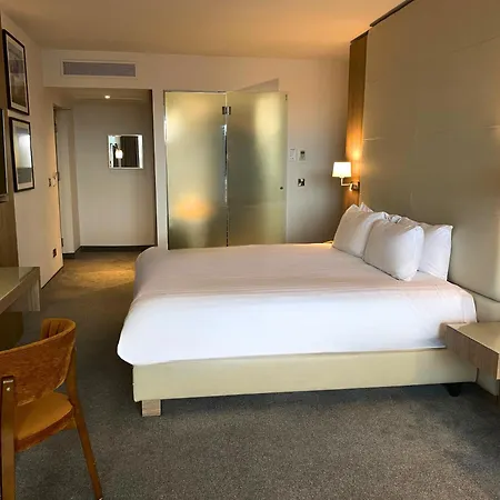 Absolute Hotel Limerick-2
