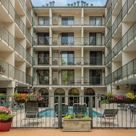 Oak Square Rentals-3
