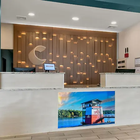 Comfort Inn & Suites-2