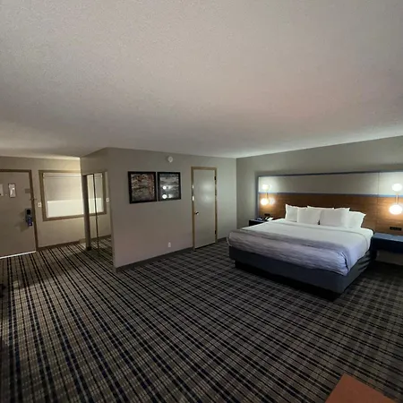 Americinn By Wyndham Appleton Downtown-2