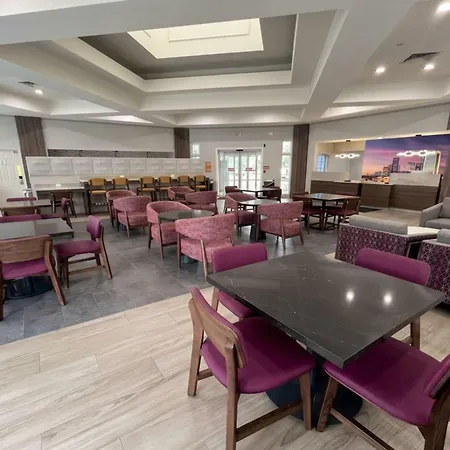 La Quinta By Wyndham Jacksonville Butler Blvd-3