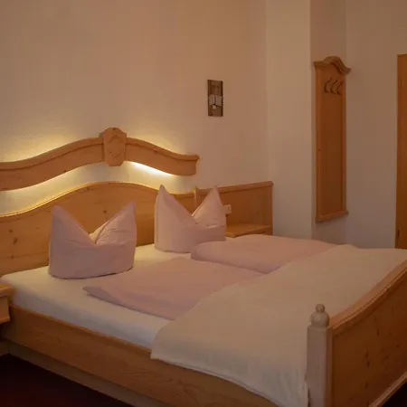 Pension Haus Marga-2