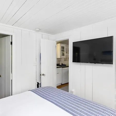 The Cottages At Cabot Cove-2