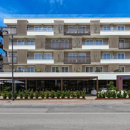 Petit Hotel-3